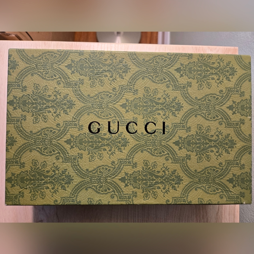 Gucci Green Patterned Box